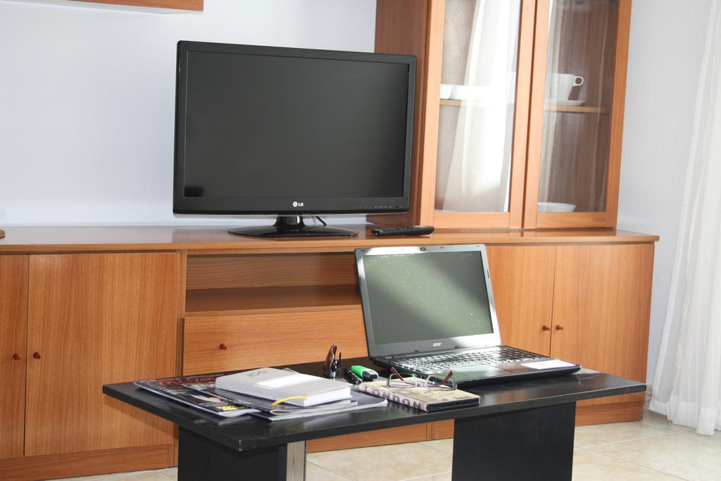 Barceloneta Upartments Apartment Figueres  Exterior photo